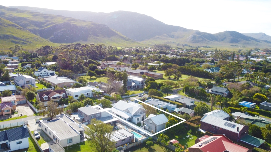 4 Bedroom Property for Sale in Kleinmond Western Cape